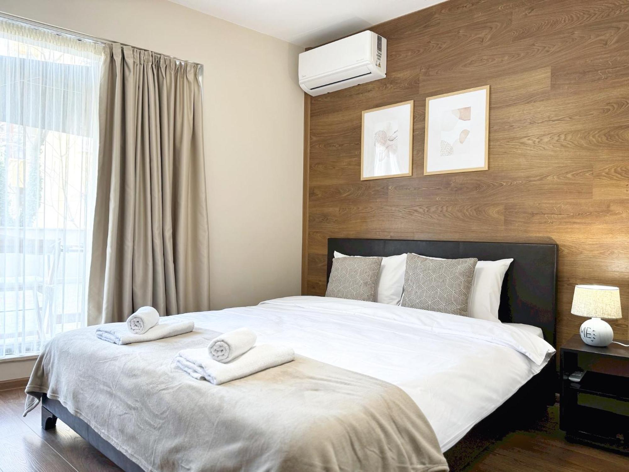 Top Centre Plovdiv Apt. With Parking For 4 Guests 外观 照片