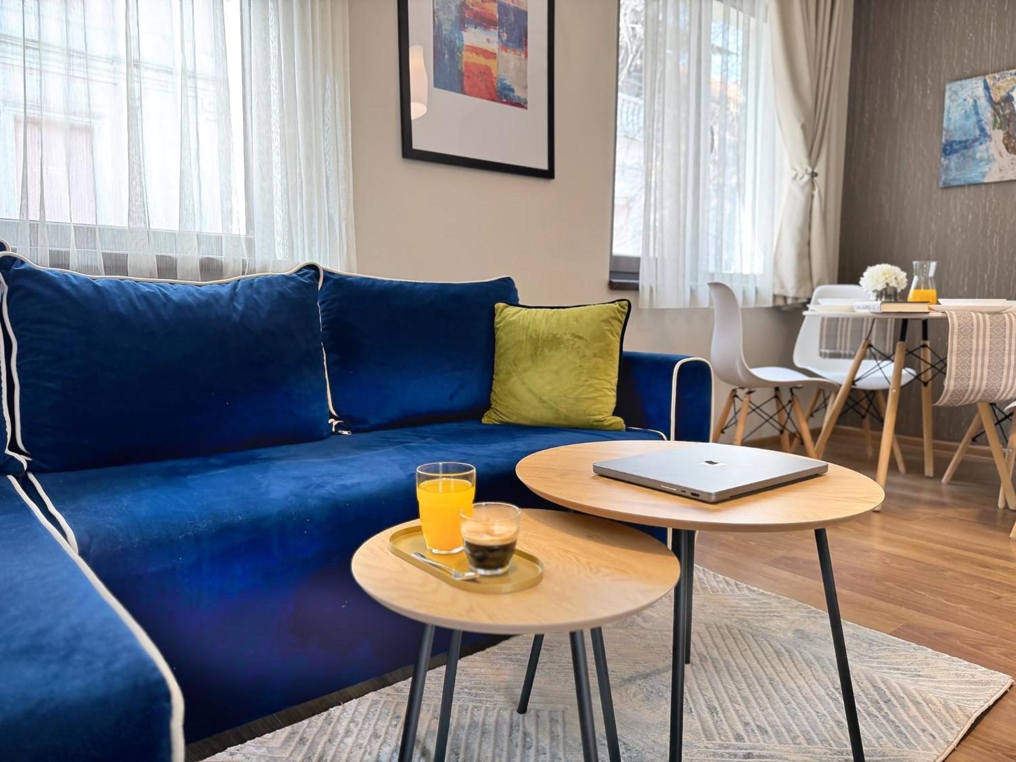 Top Centre Plovdiv Apt. With Parking For 4 Guests 外观 照片