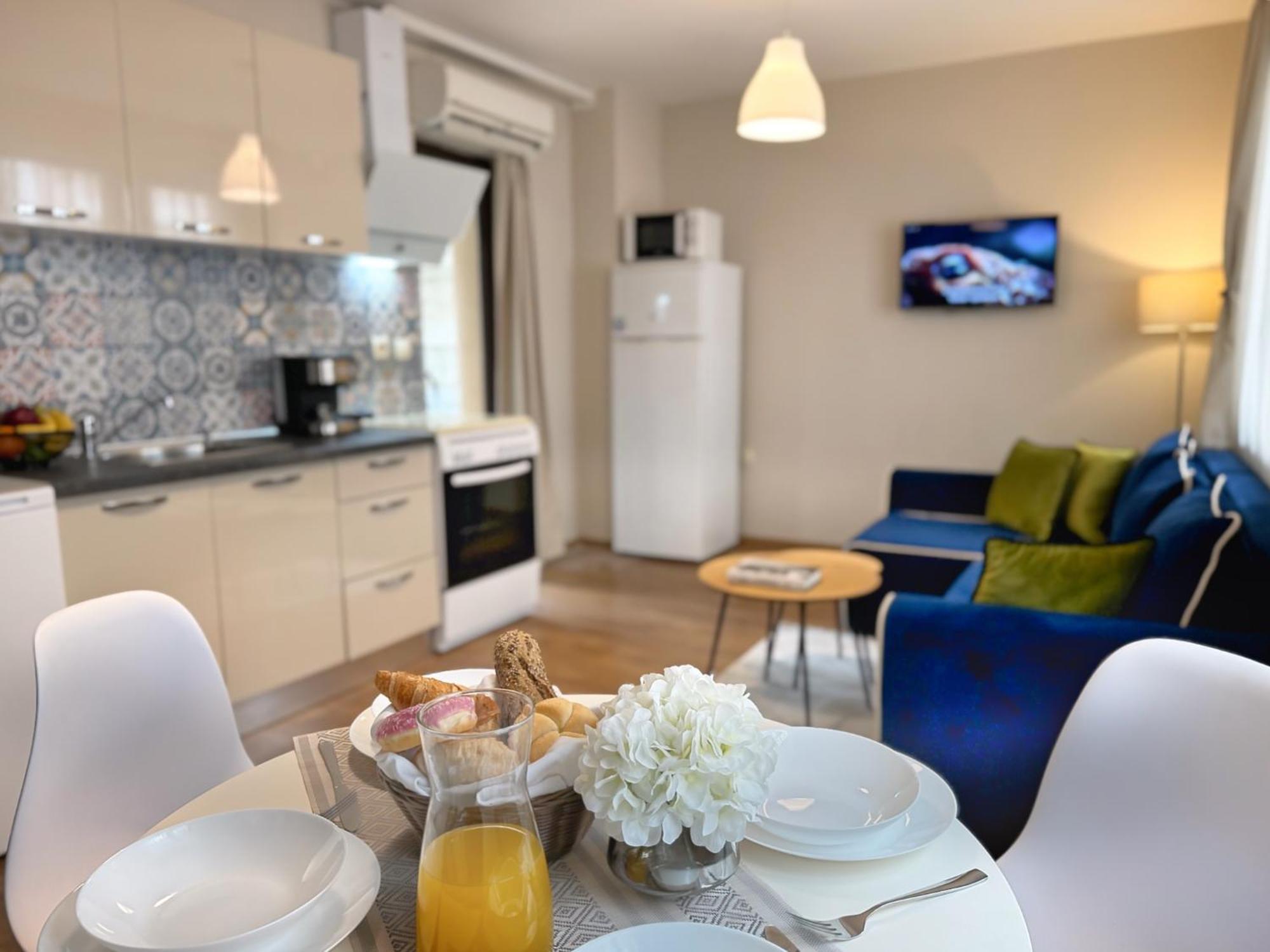 Top Centre Plovdiv Apt. With Parking For 4 Guests 外观 照片