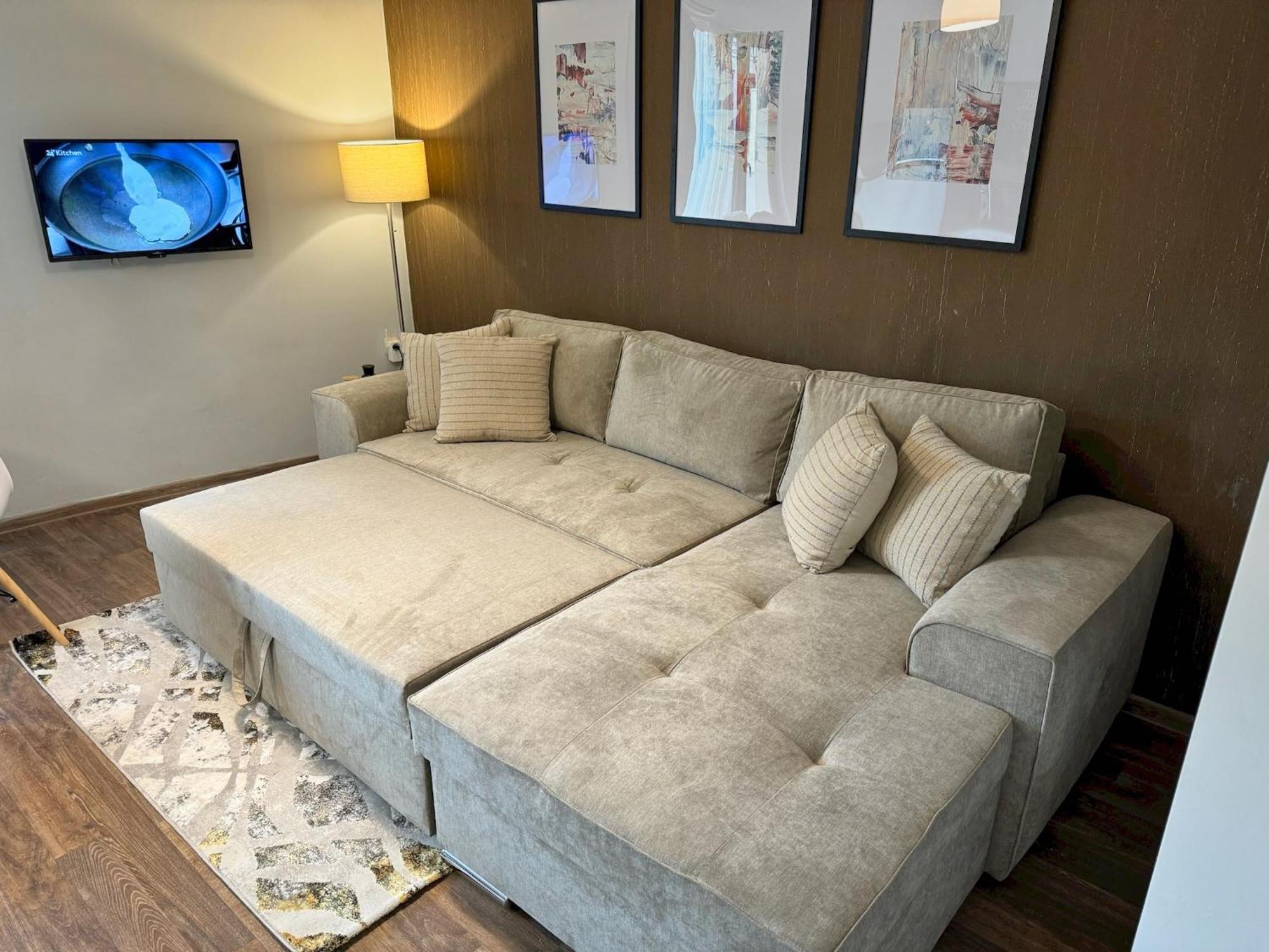Top Centre Plovdiv Apt. With Parking For 4 Guests 外观 照片