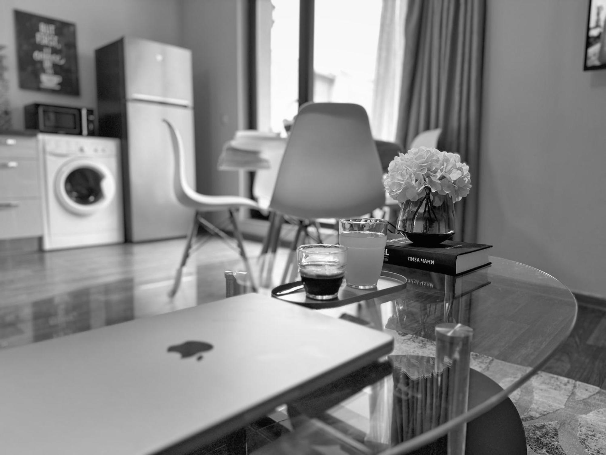 Top Centre Plovdiv Apt. With Parking For 4 Guests 外观 照片